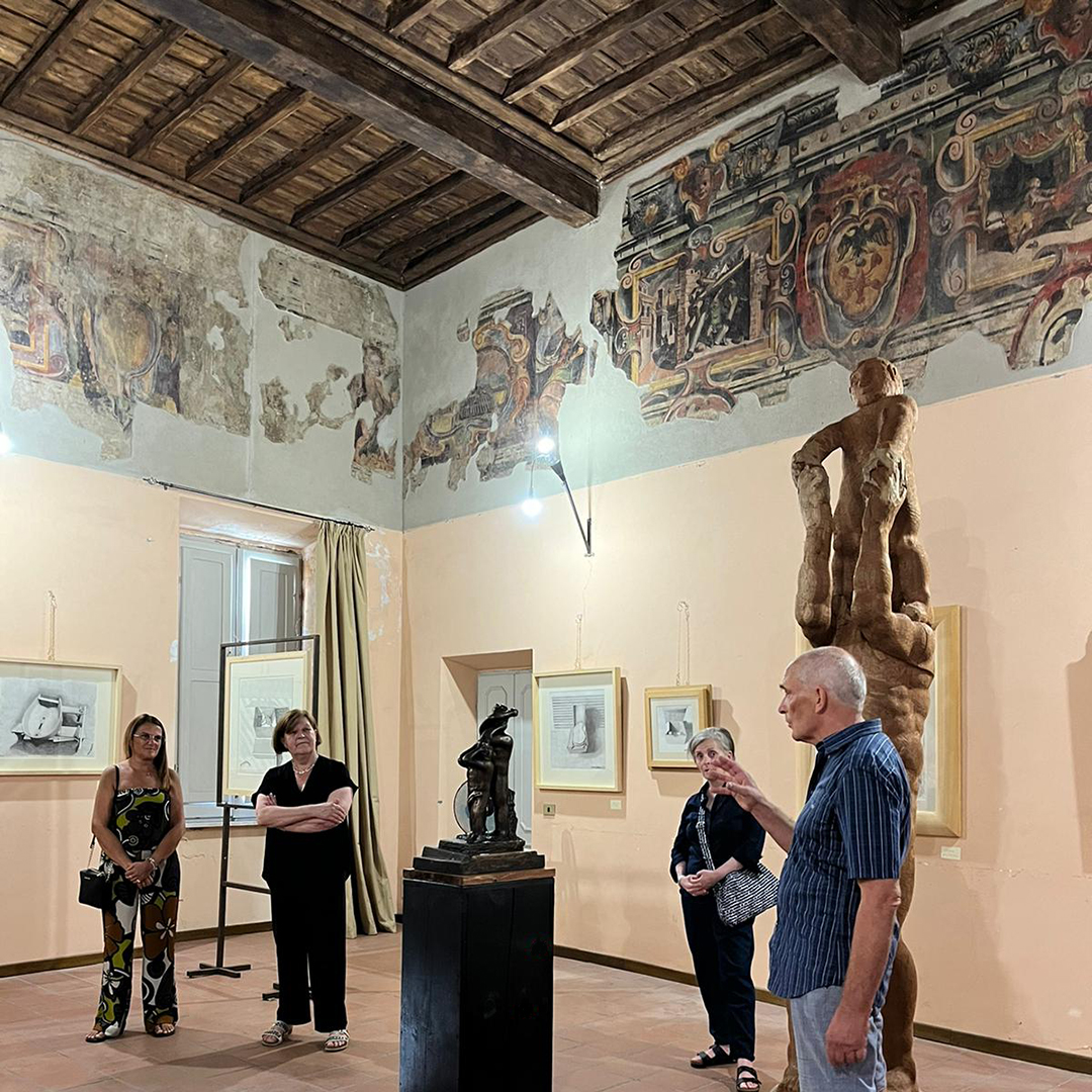 Immagine dall'inaugurazione della mostra Martyres