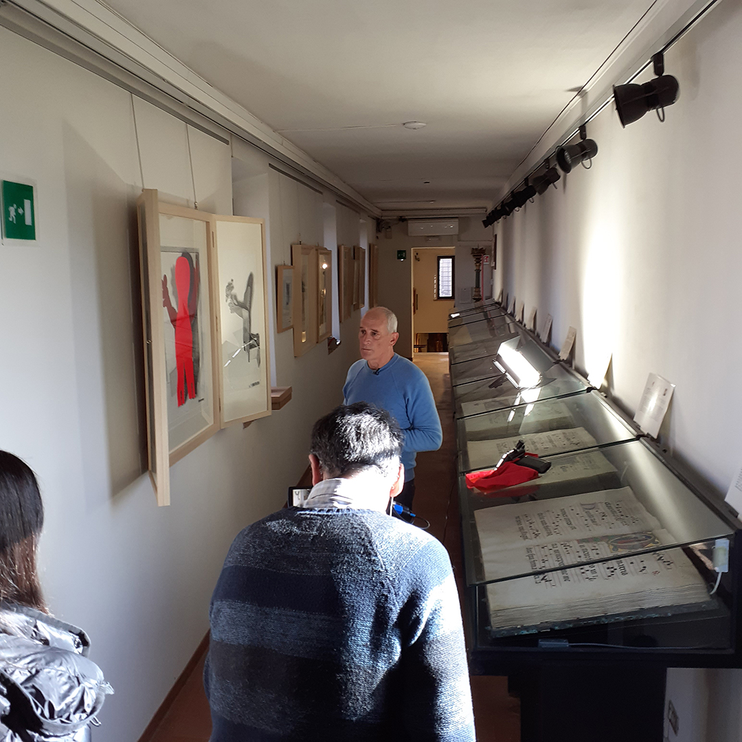 Pictures of the opening of RELICS, drawings by David Booker